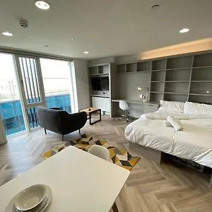 Eyre Square Self Catering , Galway Ireland